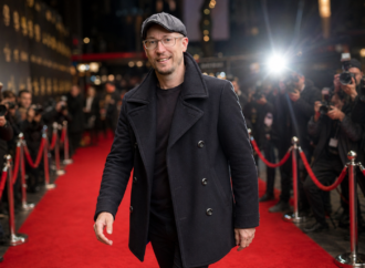 Robbie Cummins Wikipedia: Biography & Career