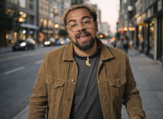 Elliot Kingsley: Biography, Career & Personal Life