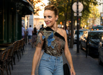 Rachel McAdams Mole: Why Fans Notice Her Natural Beauty