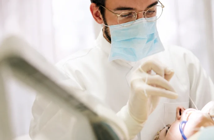 Where Can You Find Safe and Non-Toxic Dental Treatments from a Holistic Dentist?