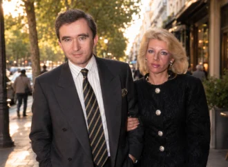 Anne Dewavrin: Biography, Family & Life Story