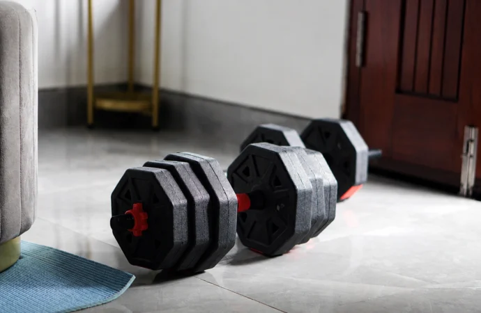 Why Adjustable Dumbbells Are the Best Investment for a UK Home Gym