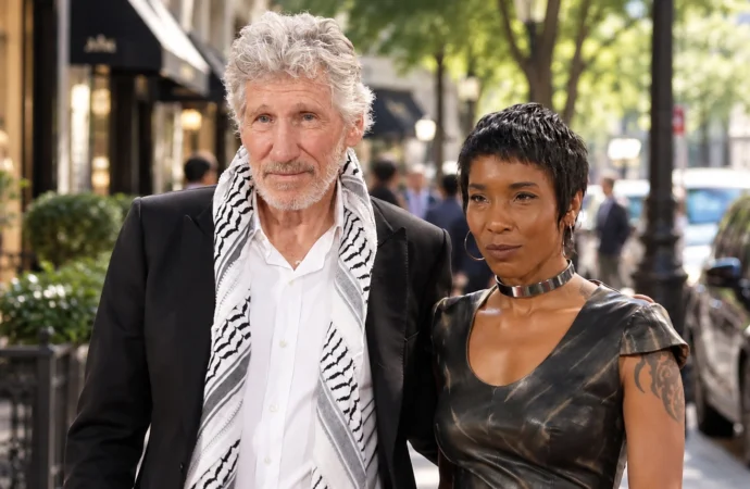 Kamilah Chavis: Life, Career and Roger Waters